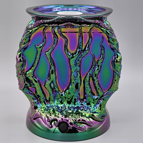 Bath & Body Works Stranger Things Light Up 3-Wick Candle Holder The Upside Down - Picture 5 of 7